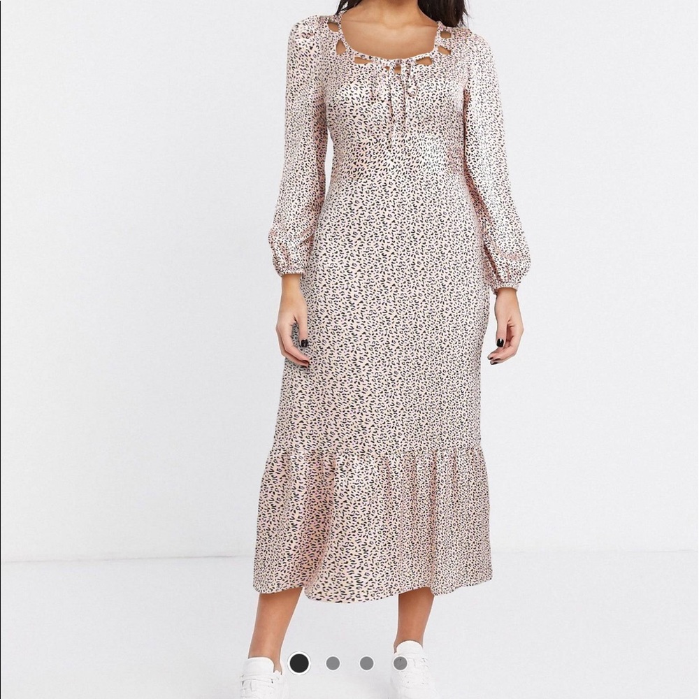 NWT Top Shop Tie-neck Animal Print Dress Size 8